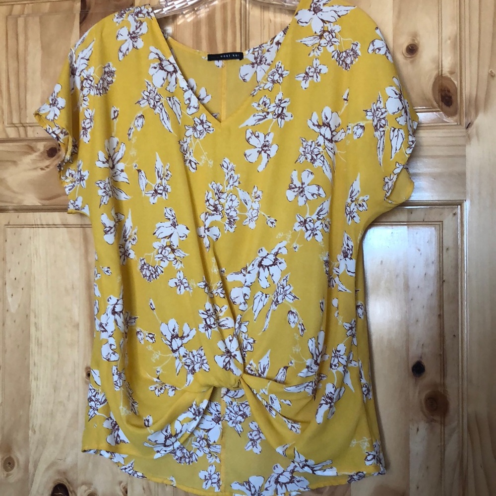 West Kei Knot Front Top